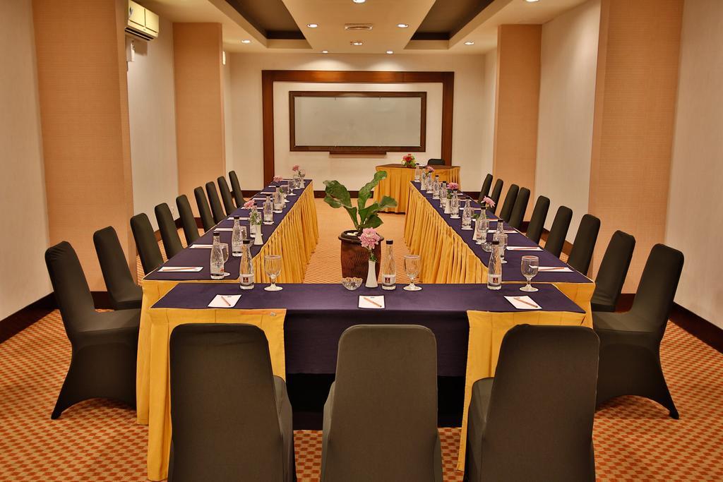 The Jayakarta Suites Μπαντούνγκ Εξωτερικό φωτογραφία