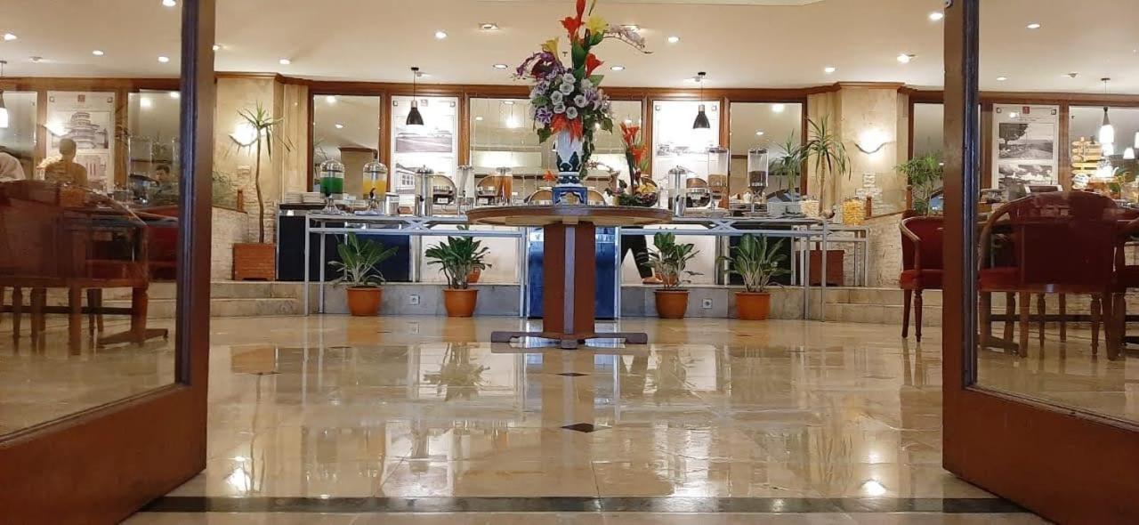 The Jayakarta Suites Μπαντούνγκ Εξωτερικό φωτογραφία